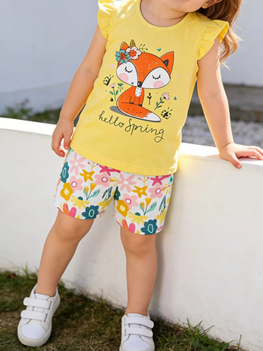 Children's Fox Graphic Ruffled Top and Shorts Set