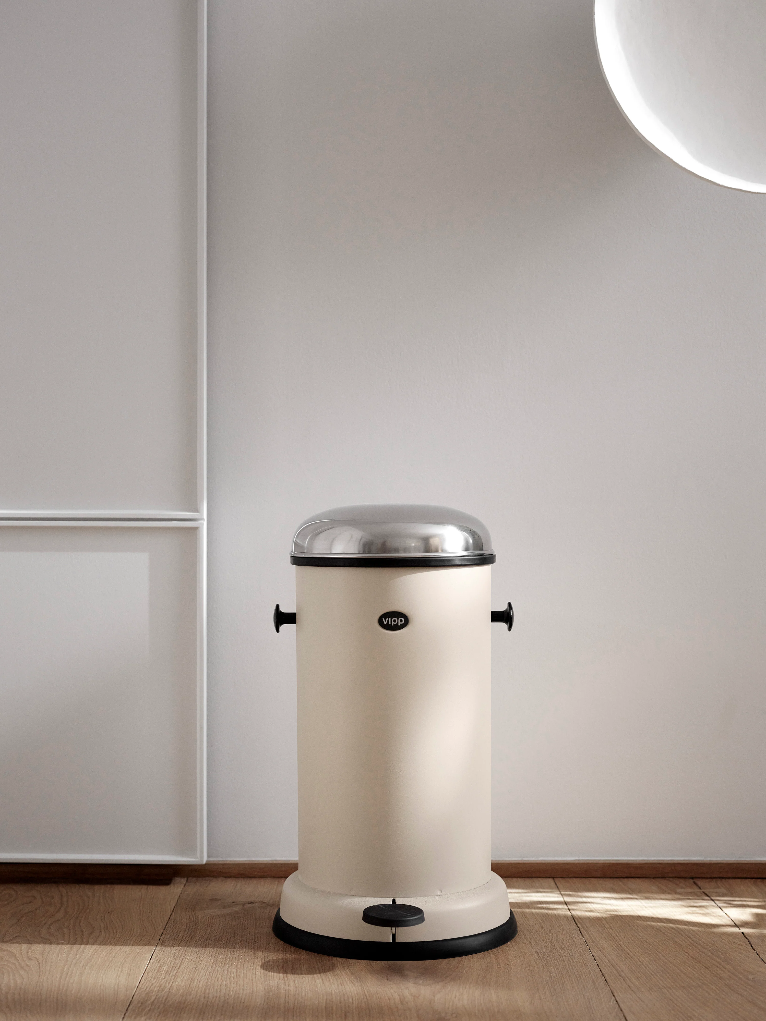 Abfalleimer Vipp15 mit Pedalfunktion