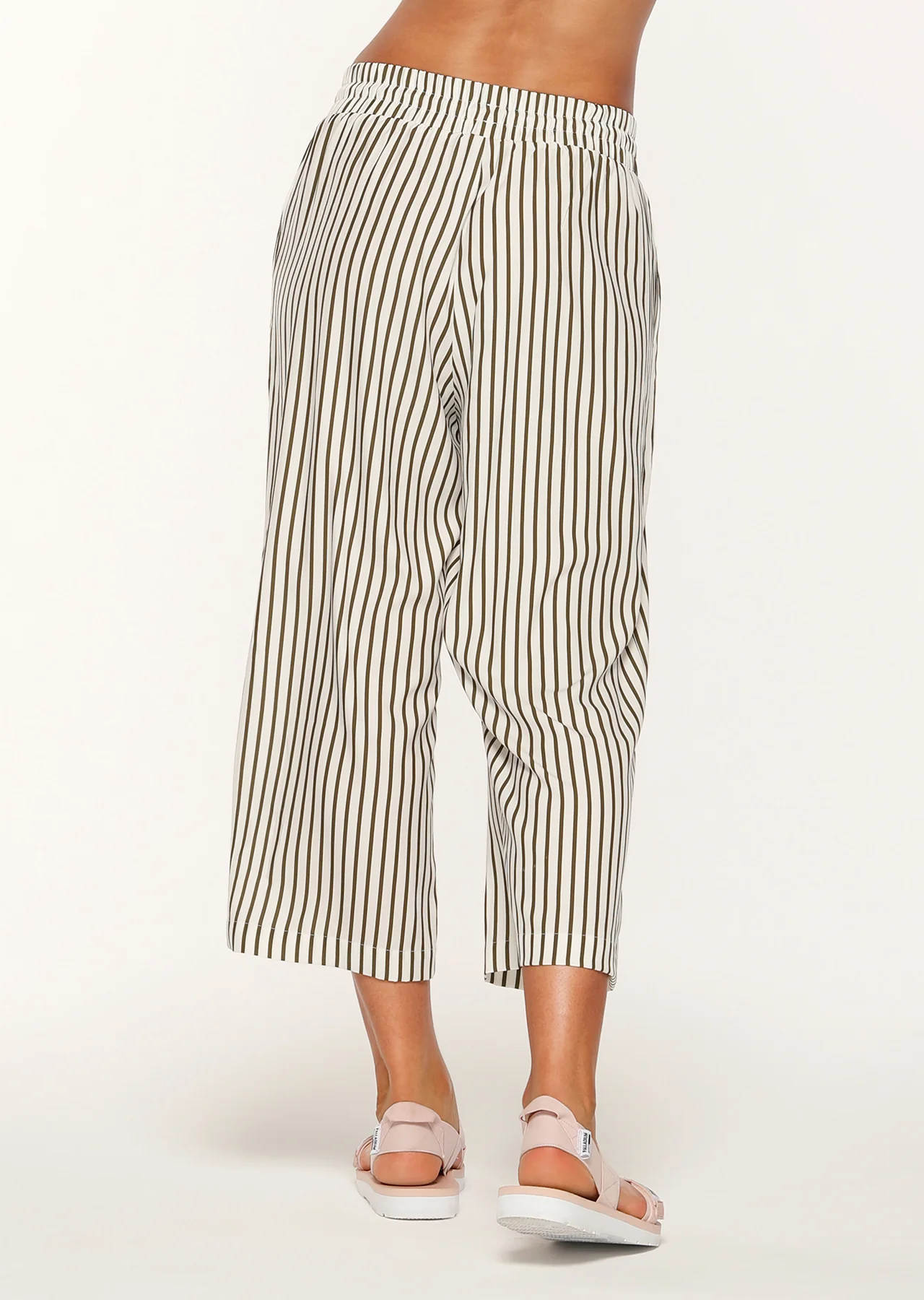 Down Time Cropped Pants