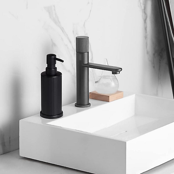 Distributeur de savon liquide sur pied en aluminium, 240 ml (noir)