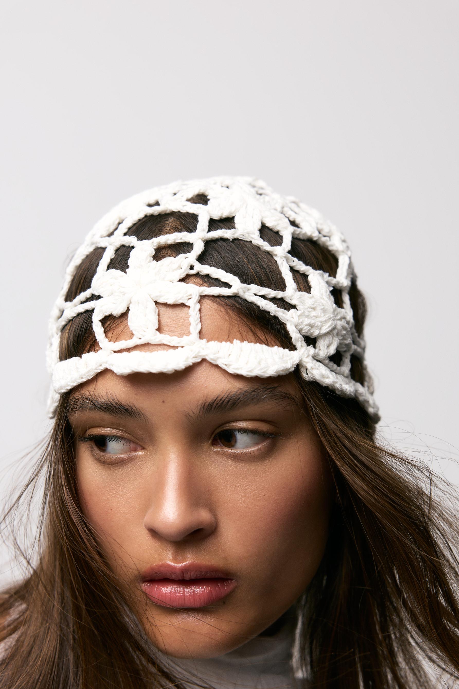 Gorro crochet flores