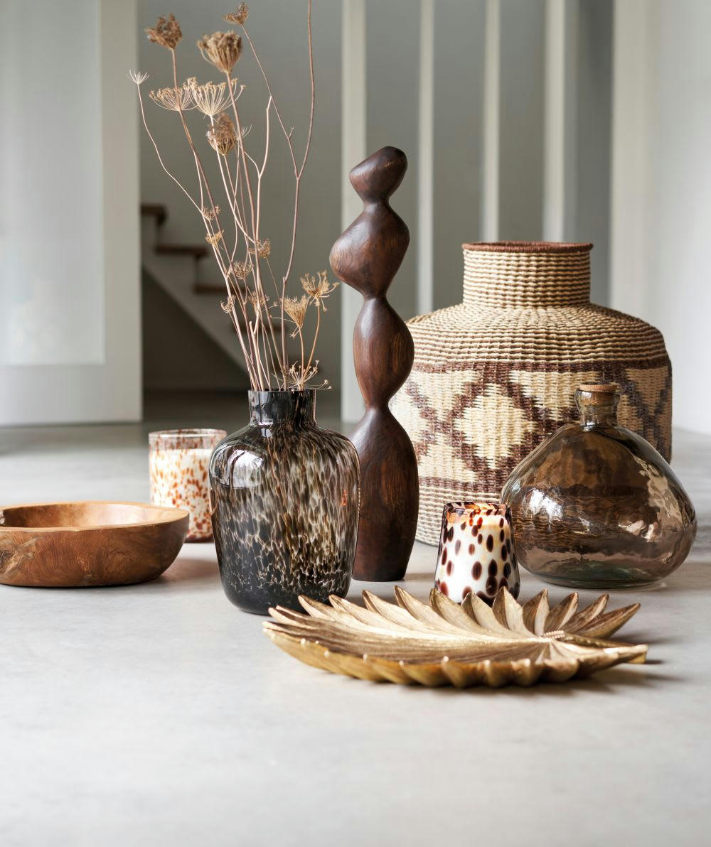 TANZI - Coupe en bois de teck beige