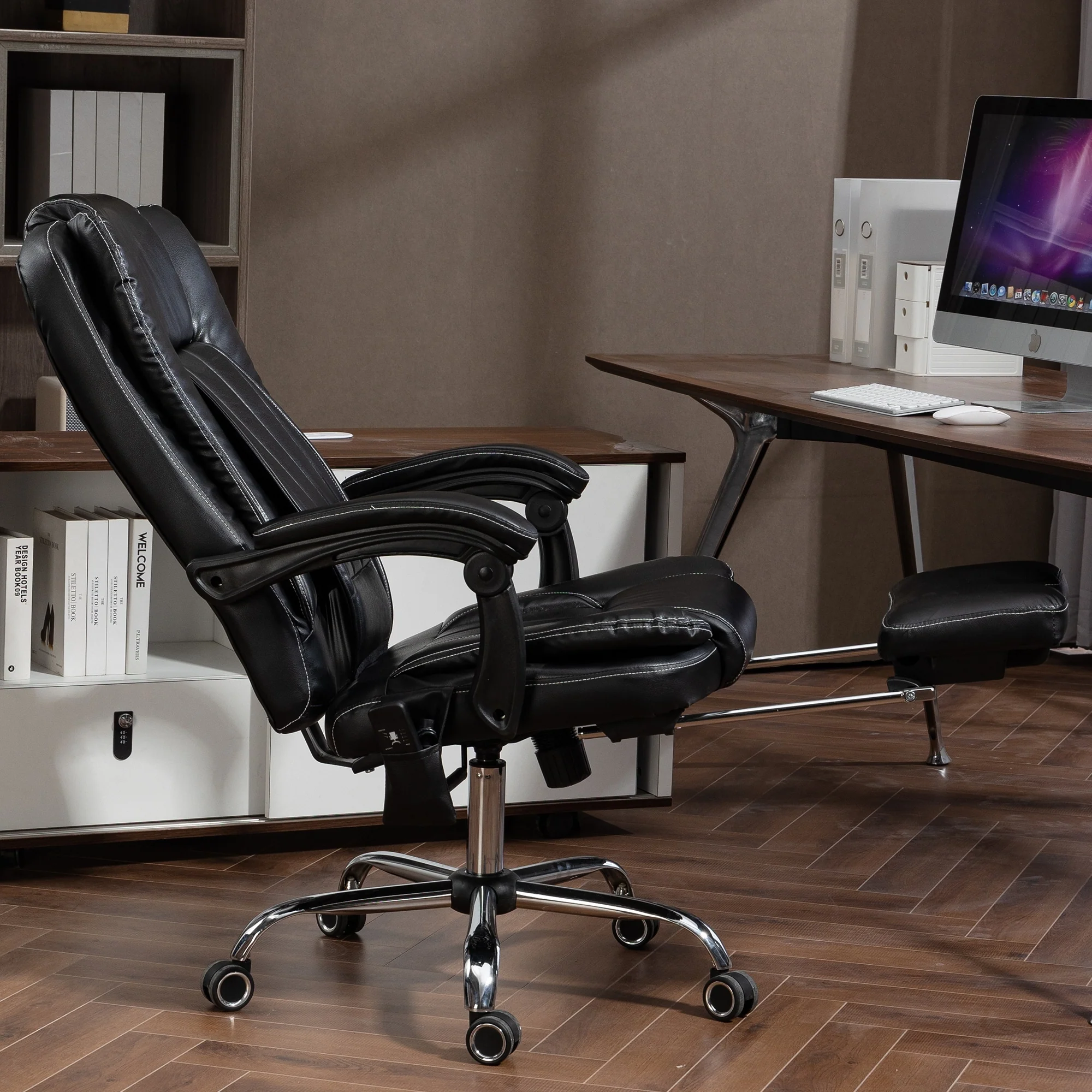 Comfortable Massage Office Chair with Heat and Footrest for Ultimate Relaxation and Productivity.