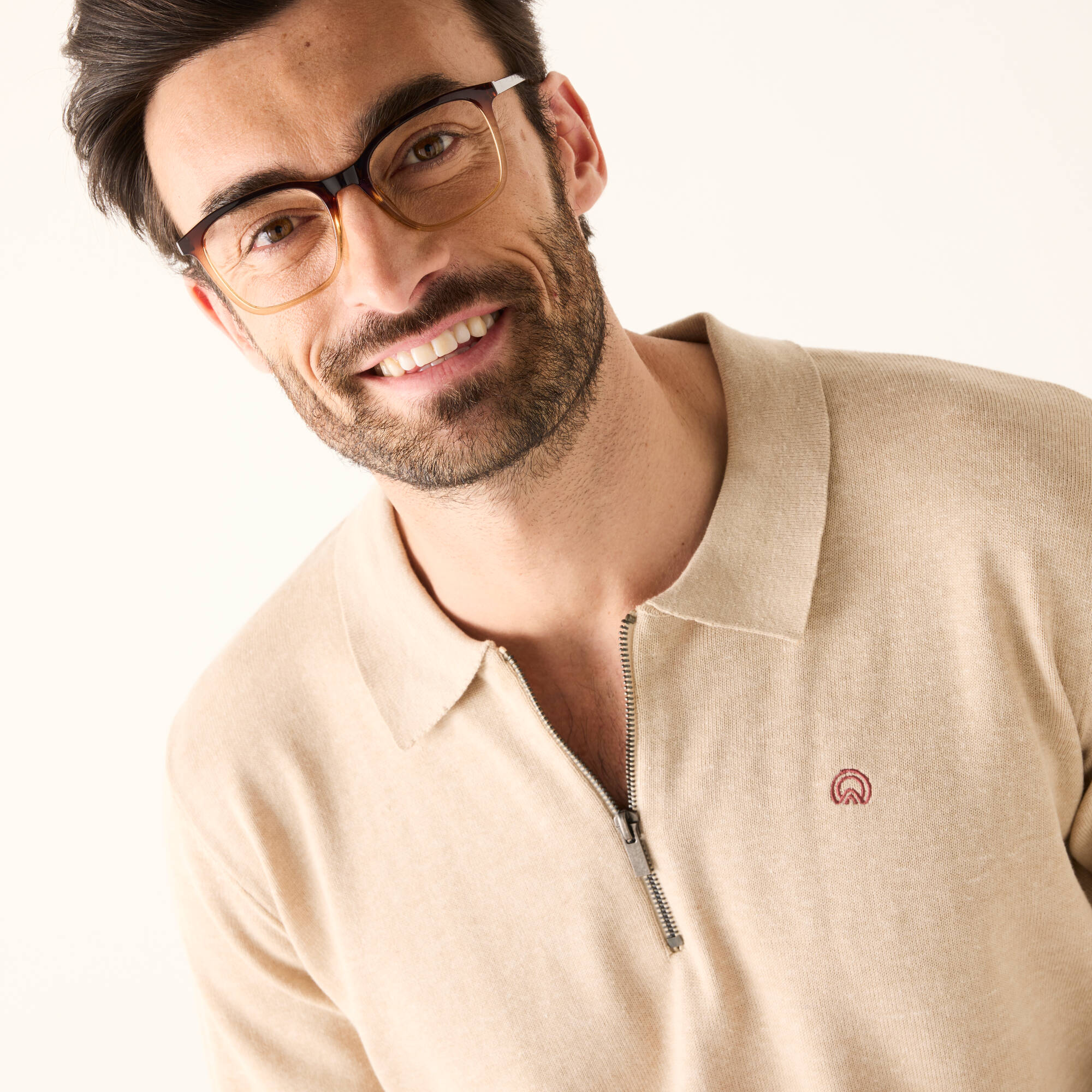 Pull fin col polo zippé broderie poitrine