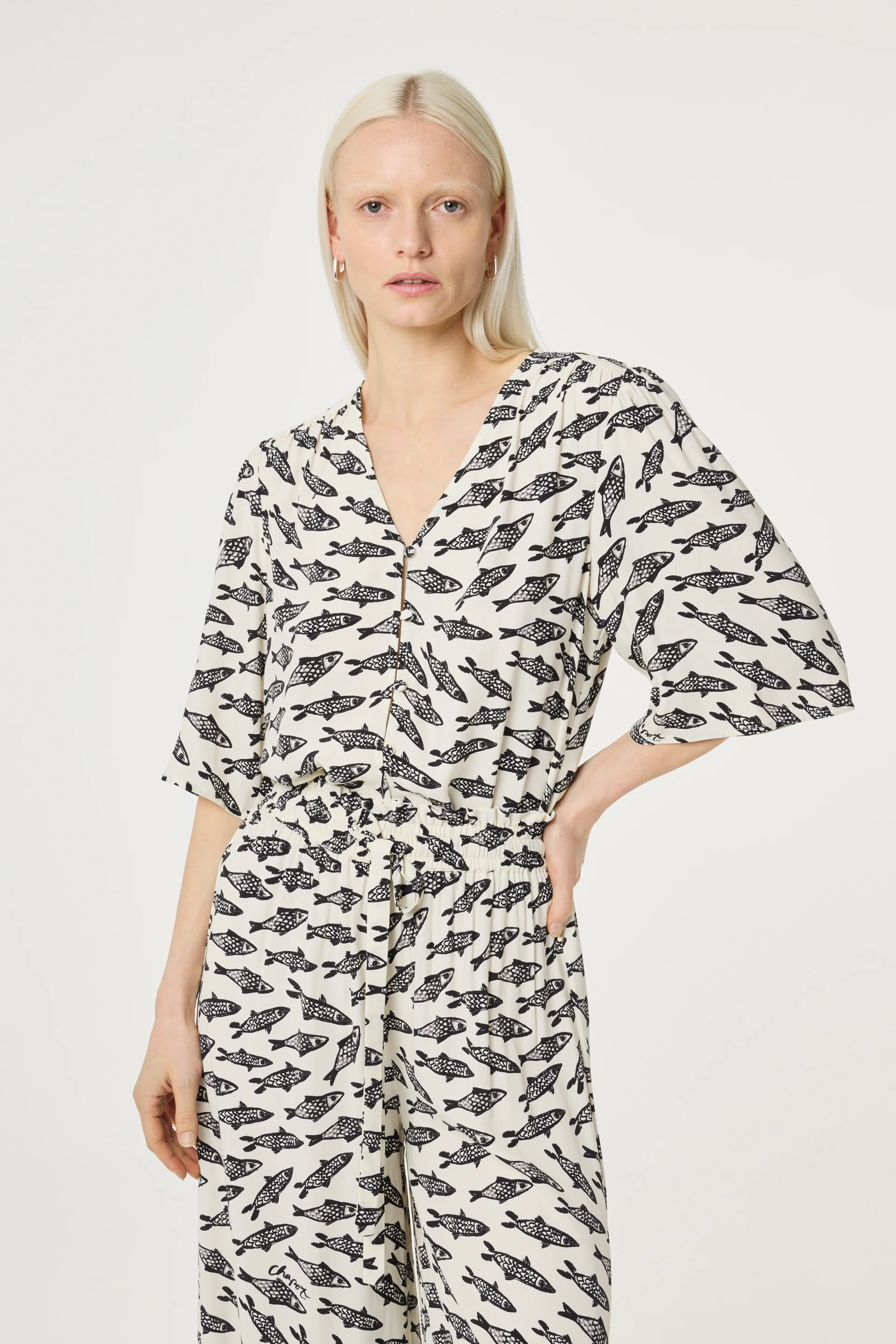 Starlet Blouse | Cosy White/Black