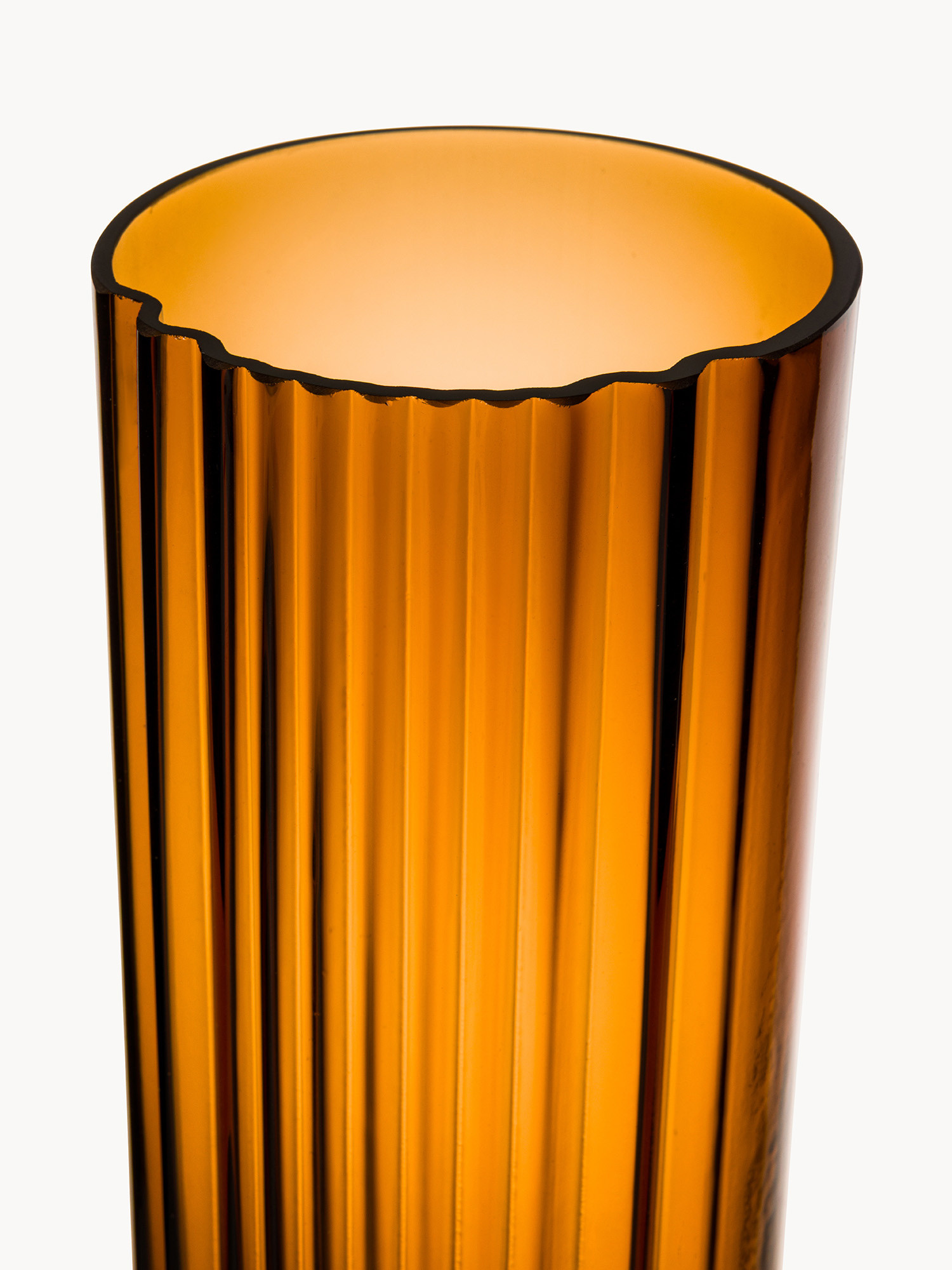 Vaso in vetro colorato in pasta