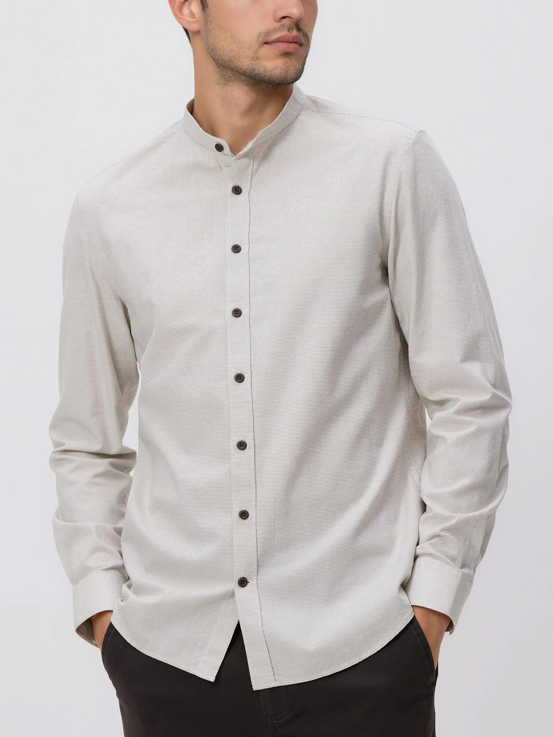 Koszula slim fit ze stójką