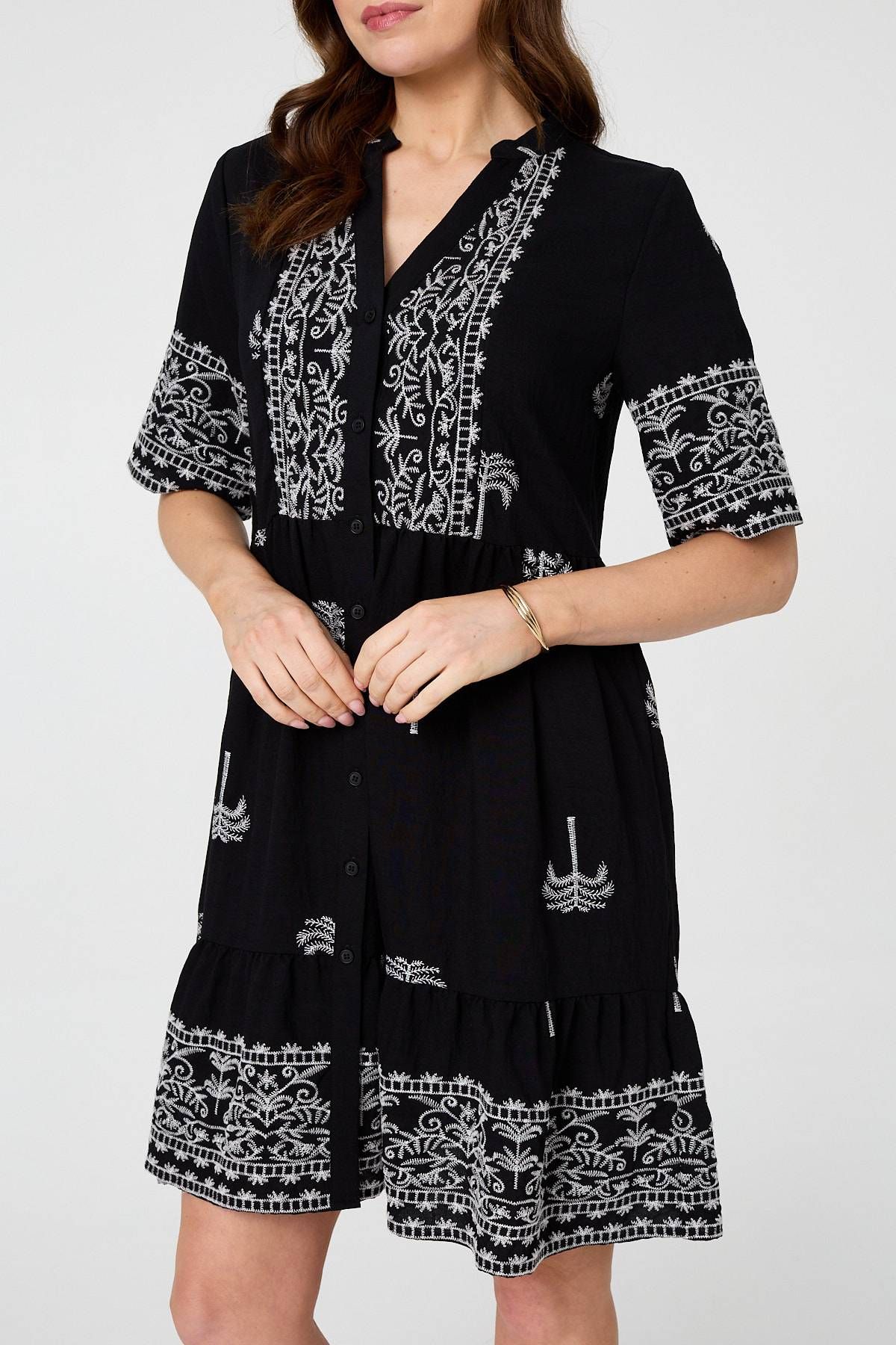 Izabel London Border Print 1/2 Sleeve Short Dress