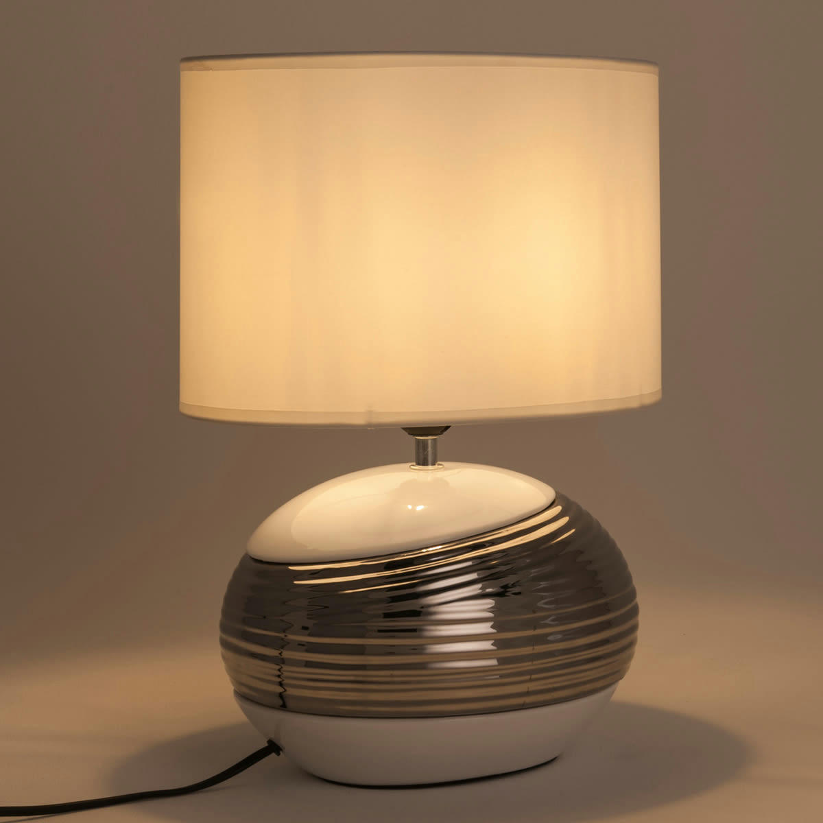 MEDELLIN - Lampe de table en ceramic argenté