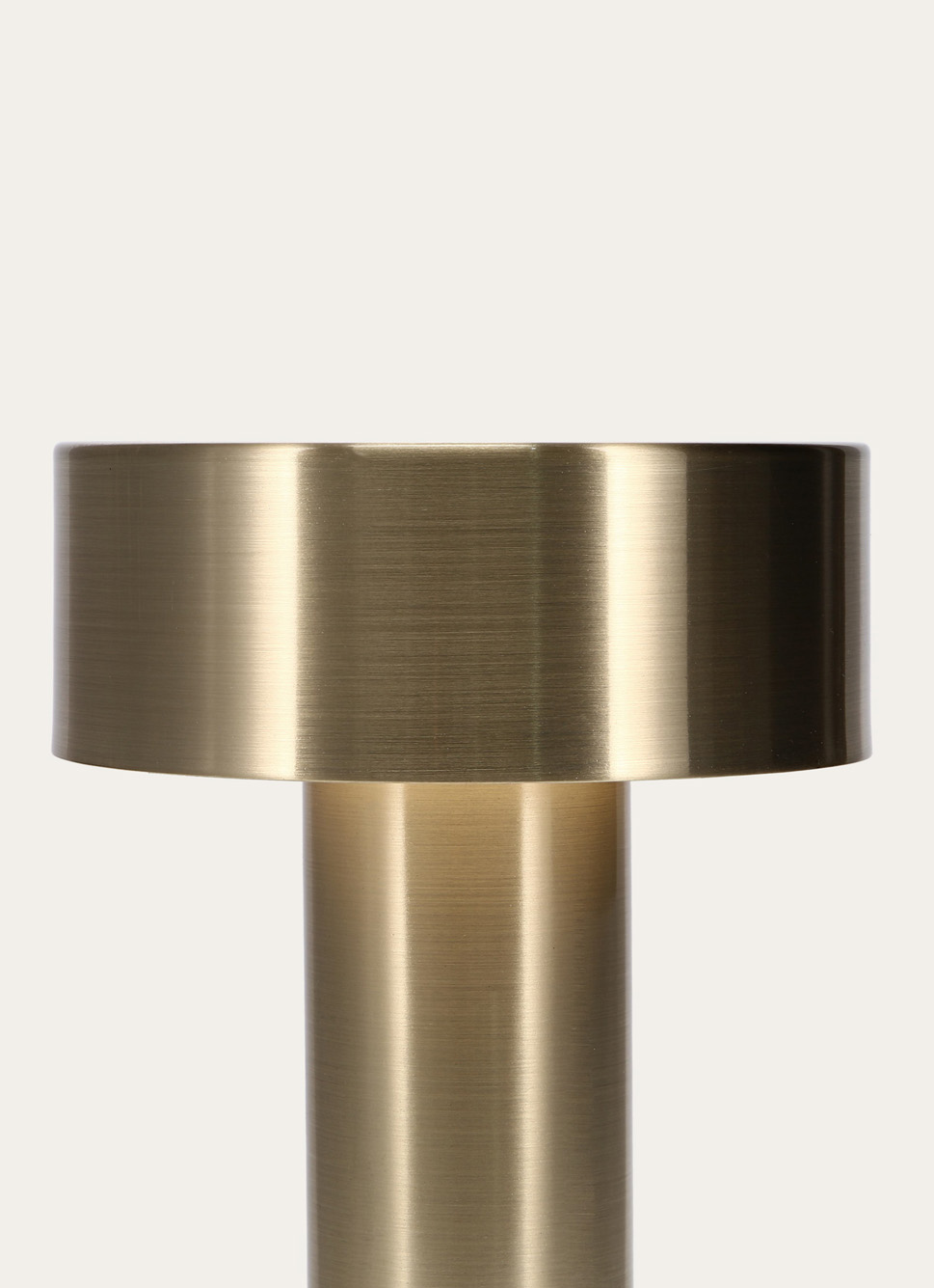 LAMPE LED NOMADE DESIGN DORE