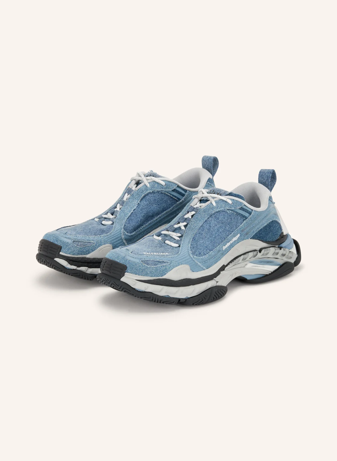 BALENCIAGA Sneaker TRIPLE S.2