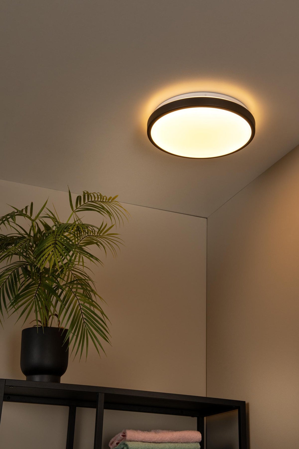 Lucide plafonnière badkamer DASHER - 1xGeïntegreerde LED - Zwart