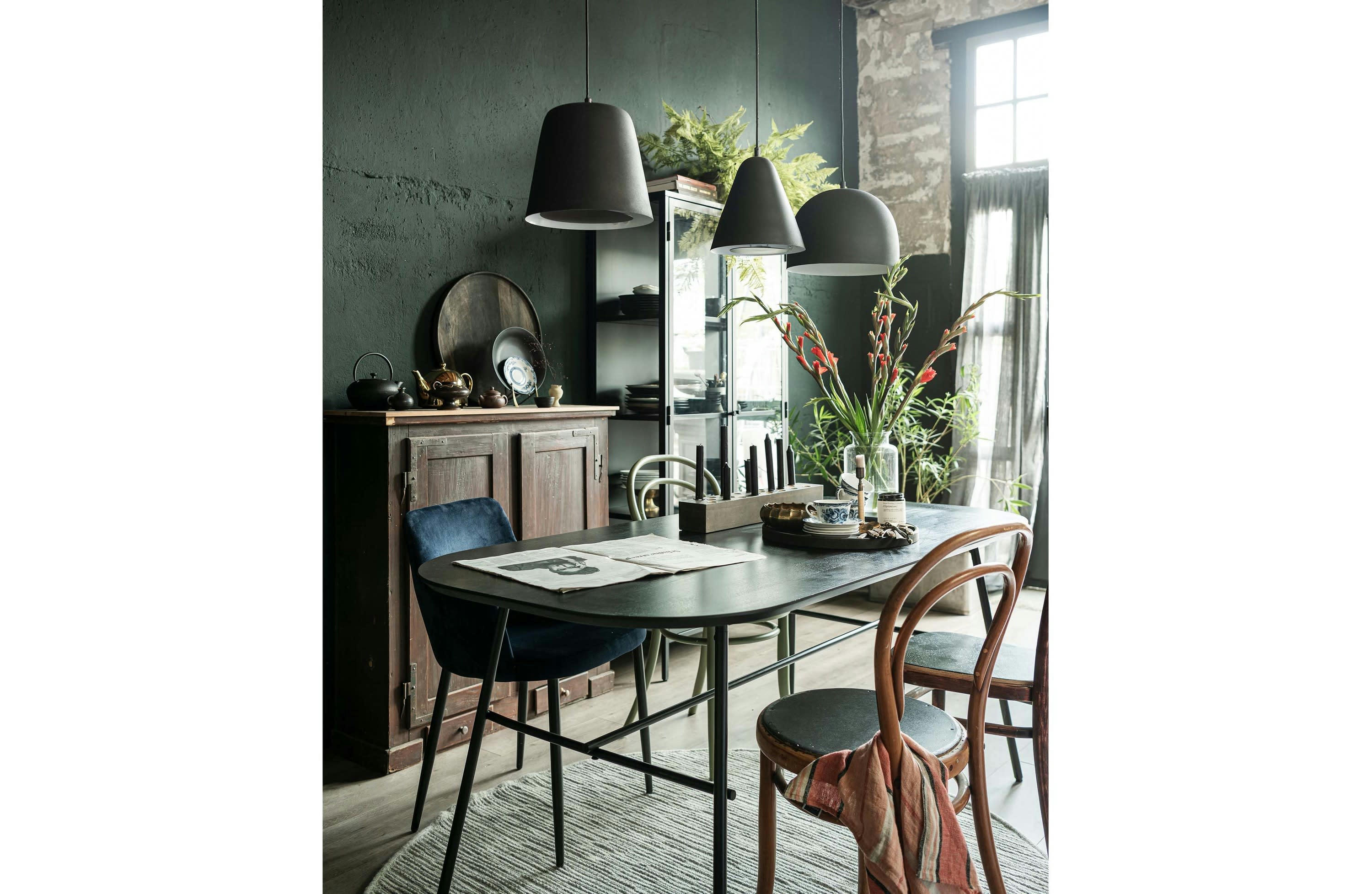 ELEGANCE - Table en bois de manguier noir