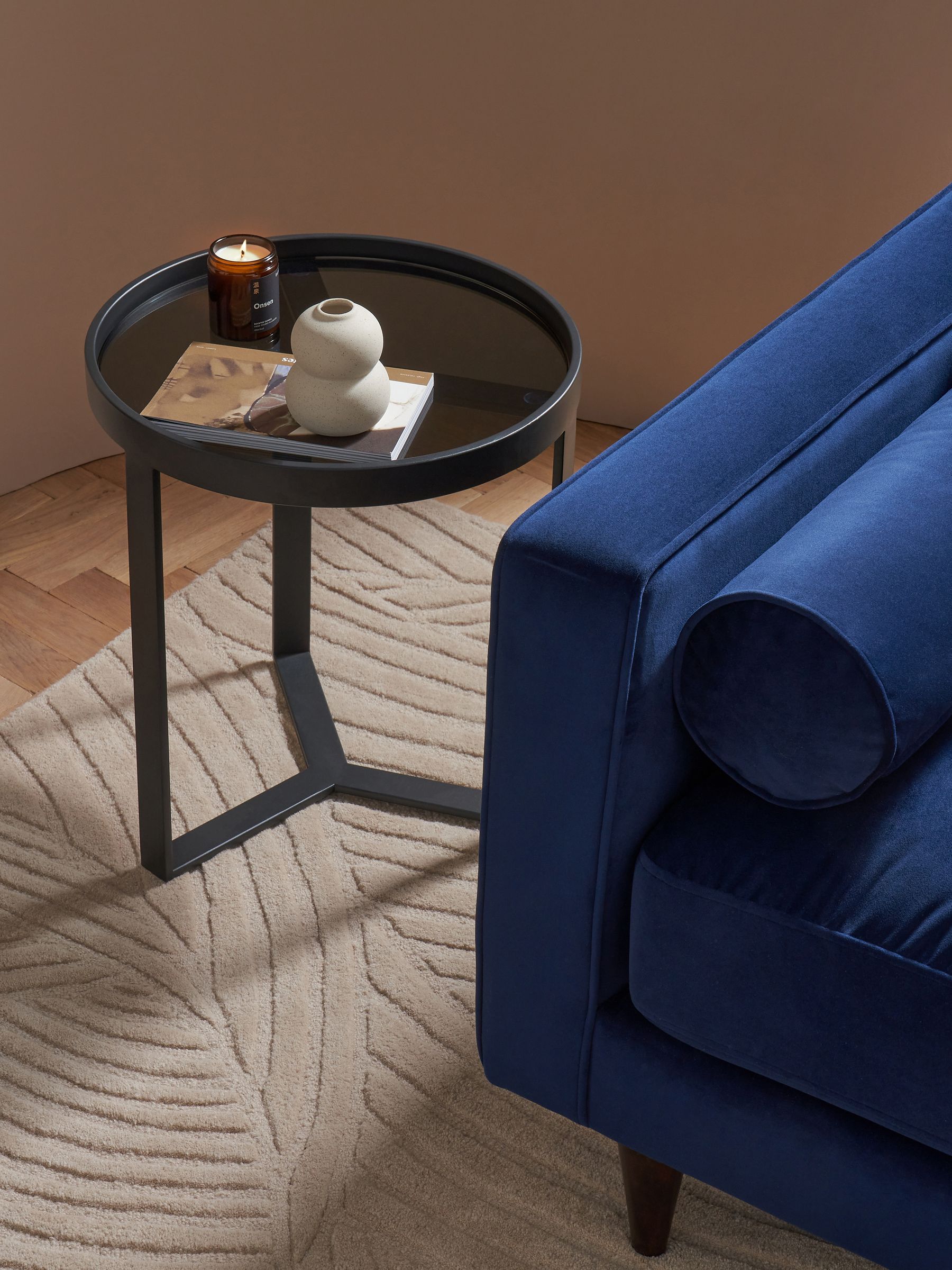 Aula Side Table in Black/Grey Glass