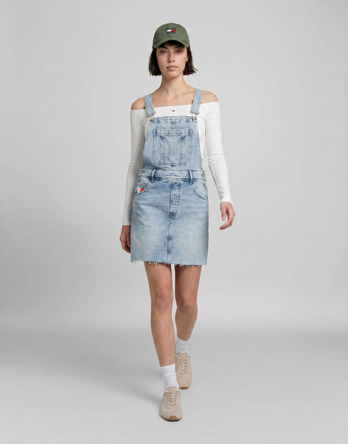 Tommy Jeans - DENIM DUNGAREE DRESS RWB - Jean
