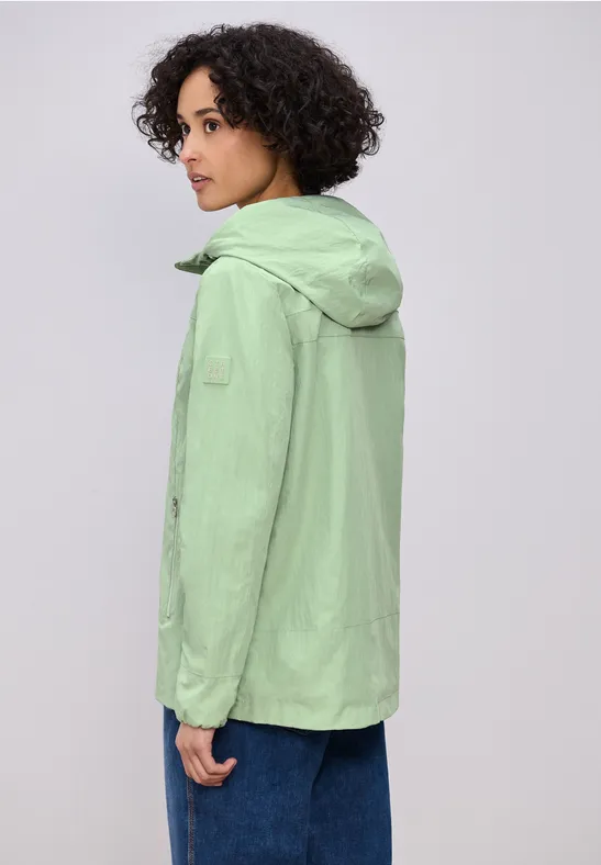 Jacke mit Kapuze und Zipper