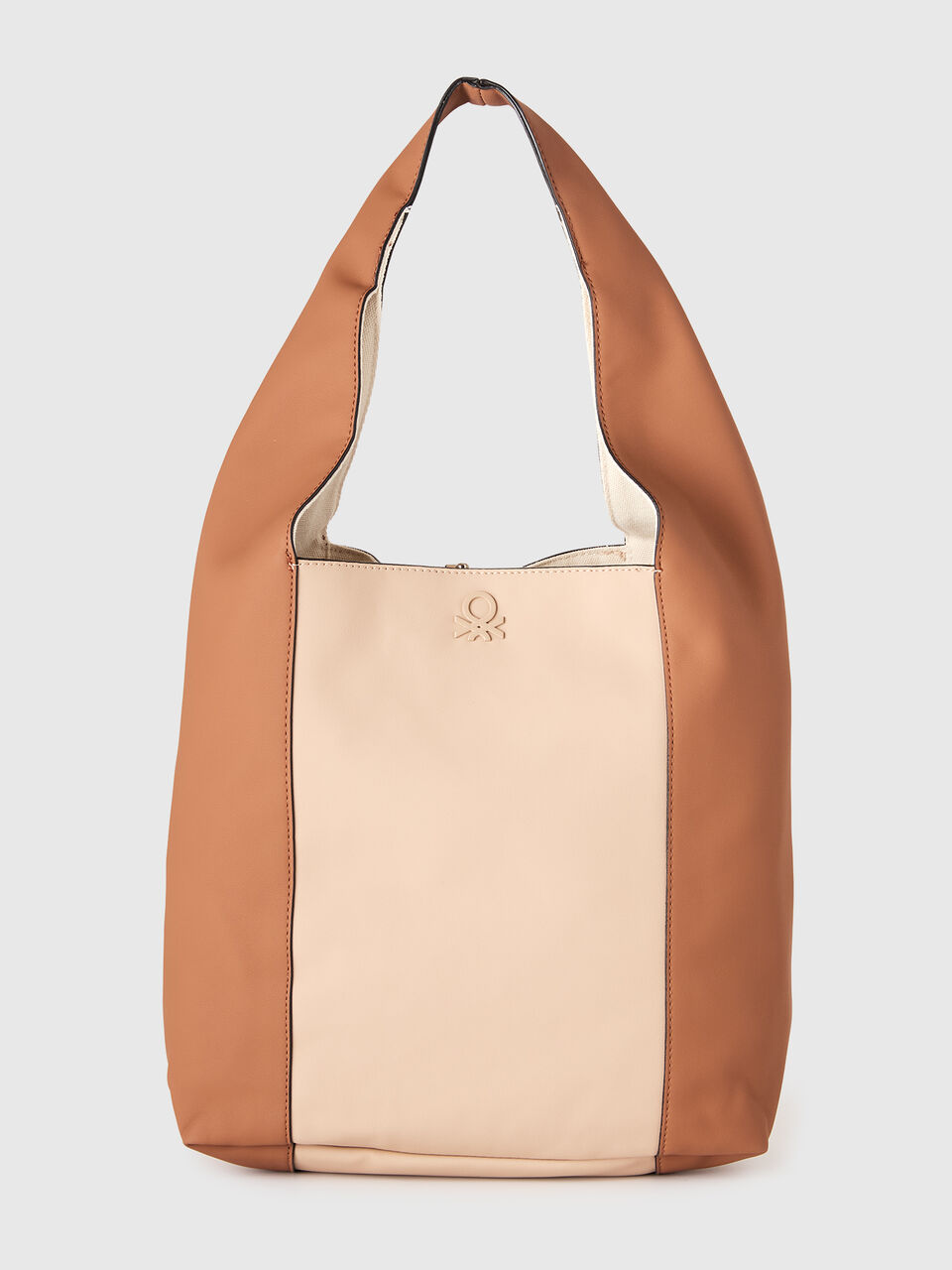 Reversible hobo bag