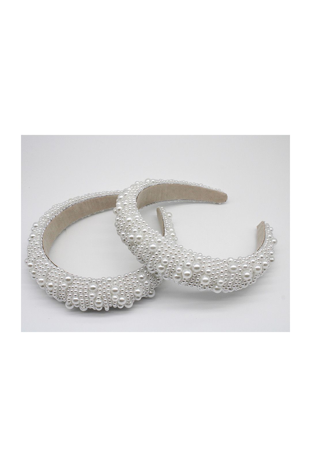 Vellin Clustered Large and Small Pearl Embellished Headband