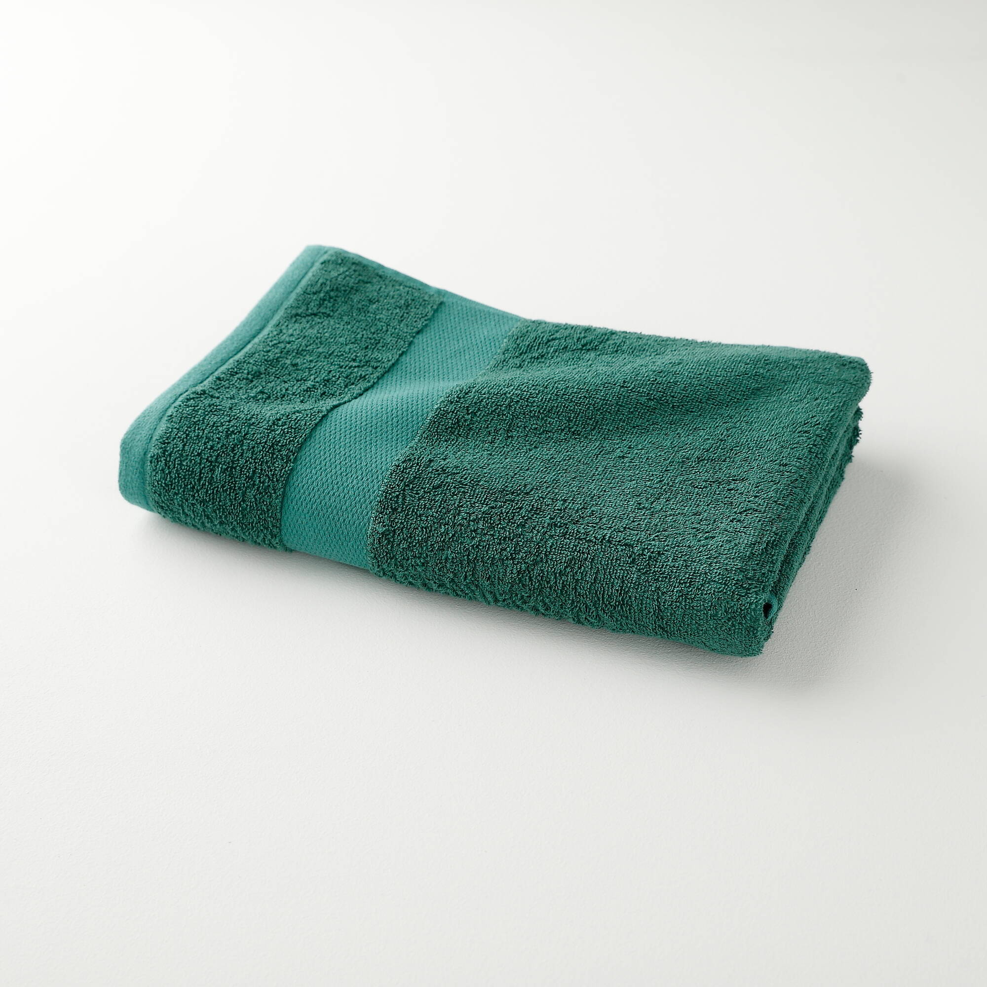 Collection serviettes de bain unies coton modal 500 g/m²