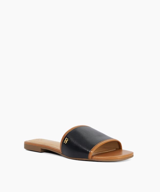 Laras Black - Slip On Sandals