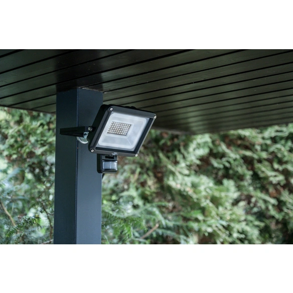 LED Strahler JARO 4060 P