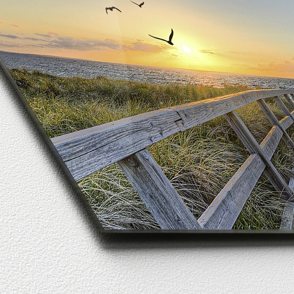 Glasbild »Birds Above Lost Sea«, mehrfarbig, Digitaldruck