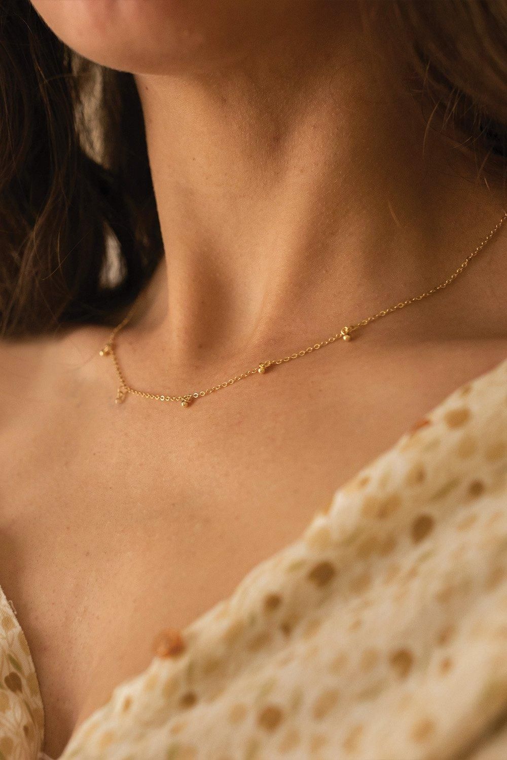 Elk & Bloom Dainty 14K Gold Beaded Drop Choker Necklace