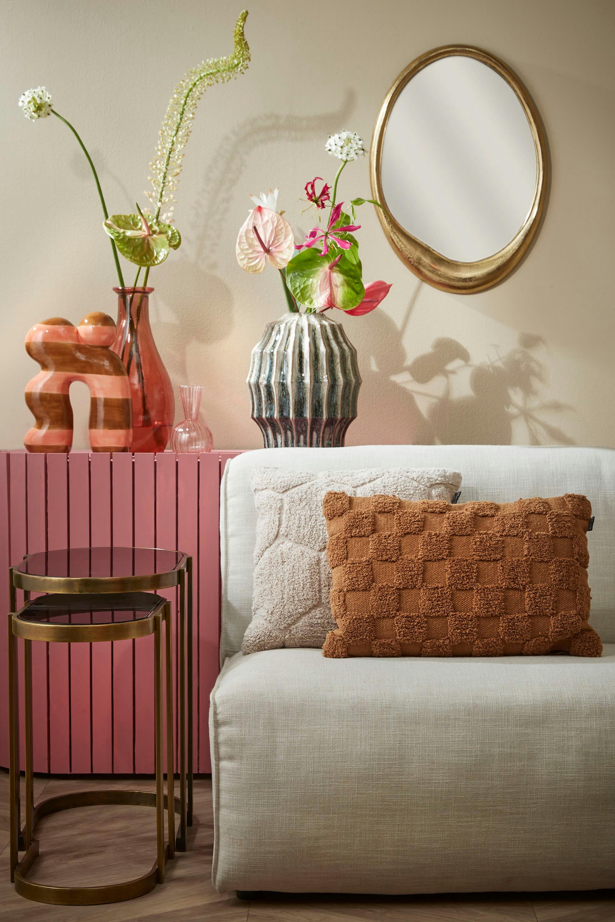 NIKKI - Coussin en coton marron clair 55x35