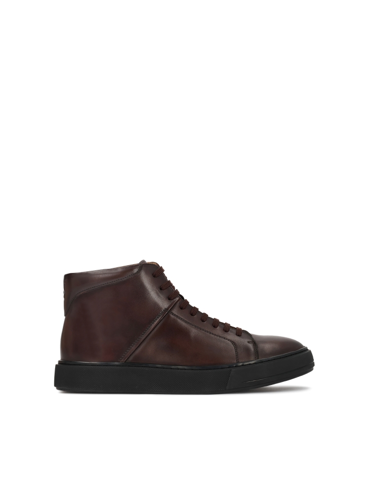 Brown sneakers with high upper