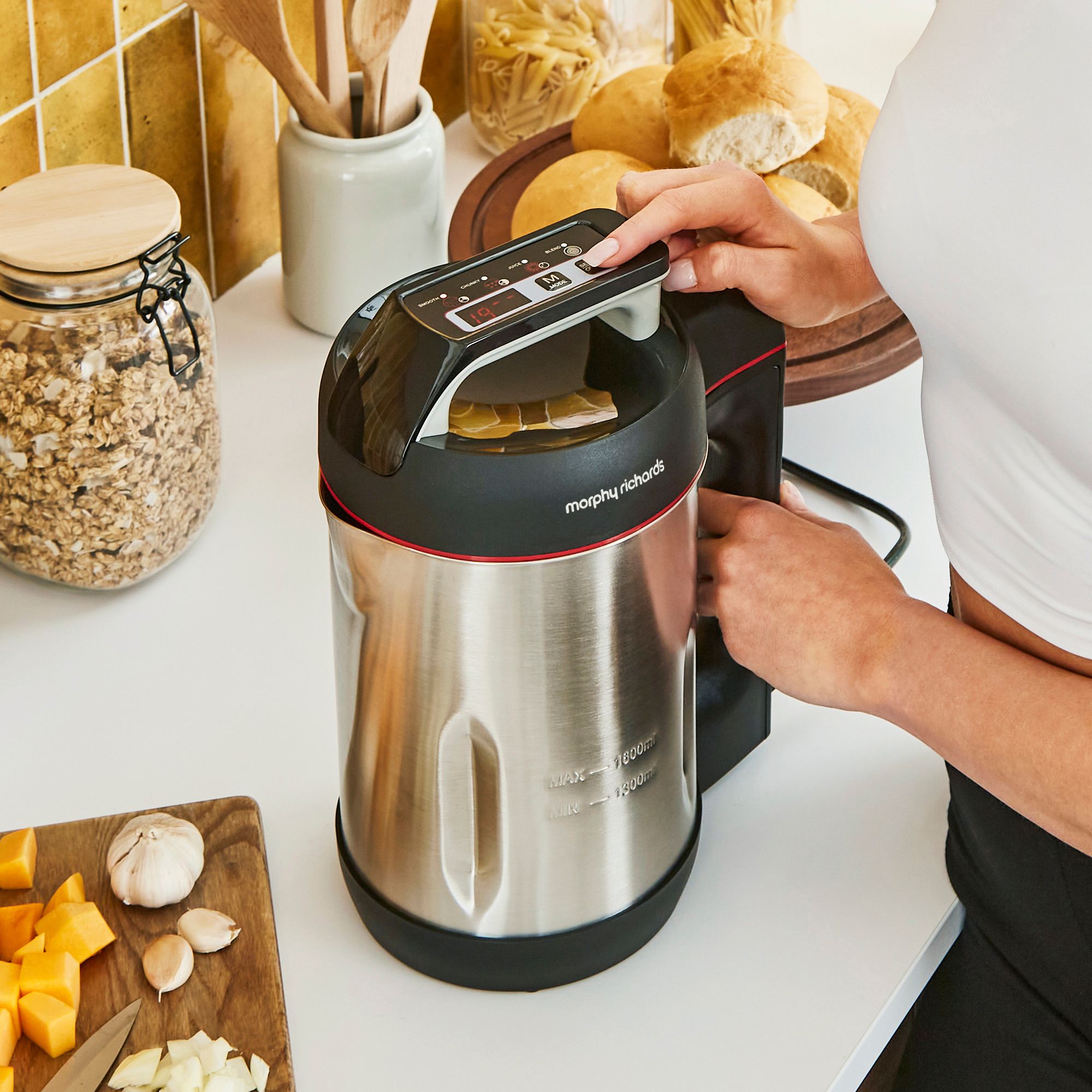 Morphy Richards Saute & Soup Maker