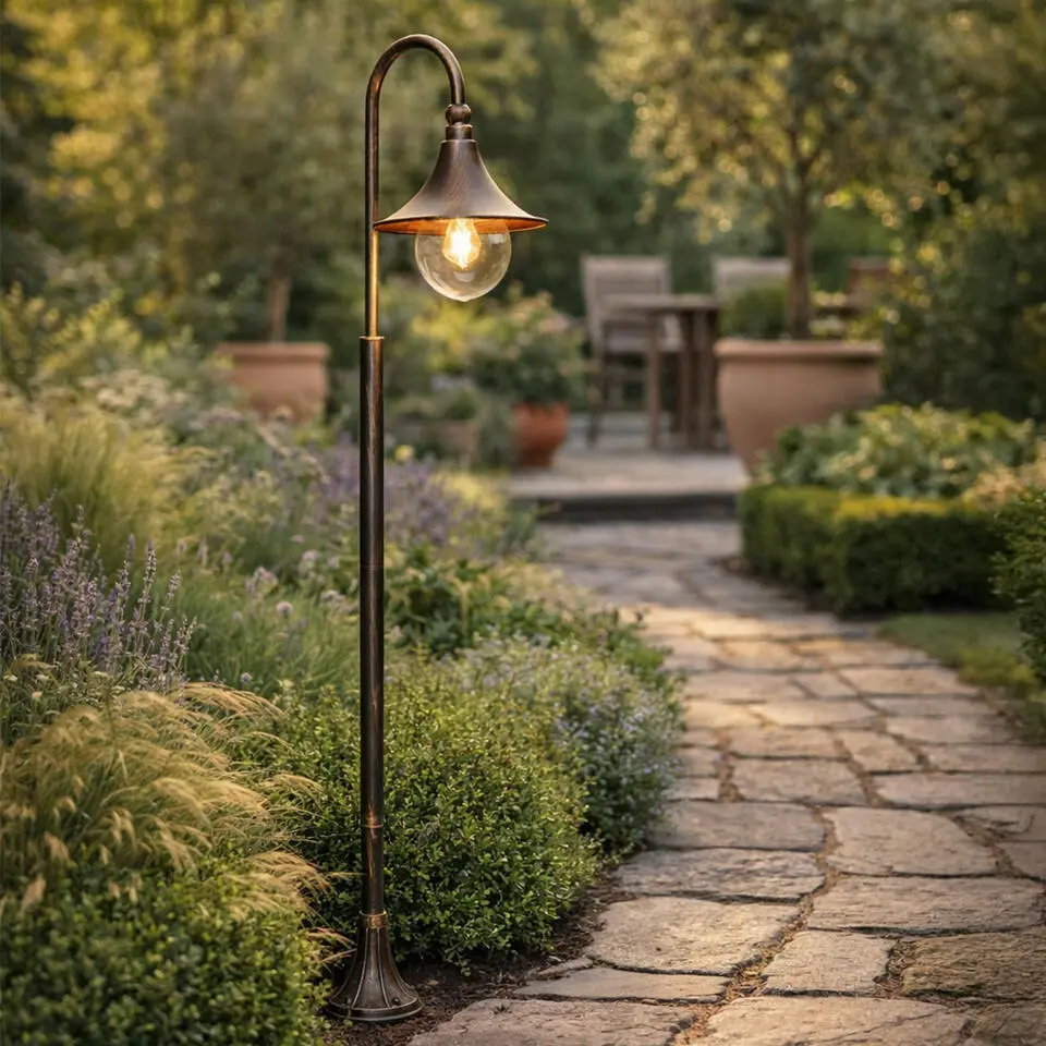 Qazqa wandlamp met bewegingssensor daphne goudkleurig e27