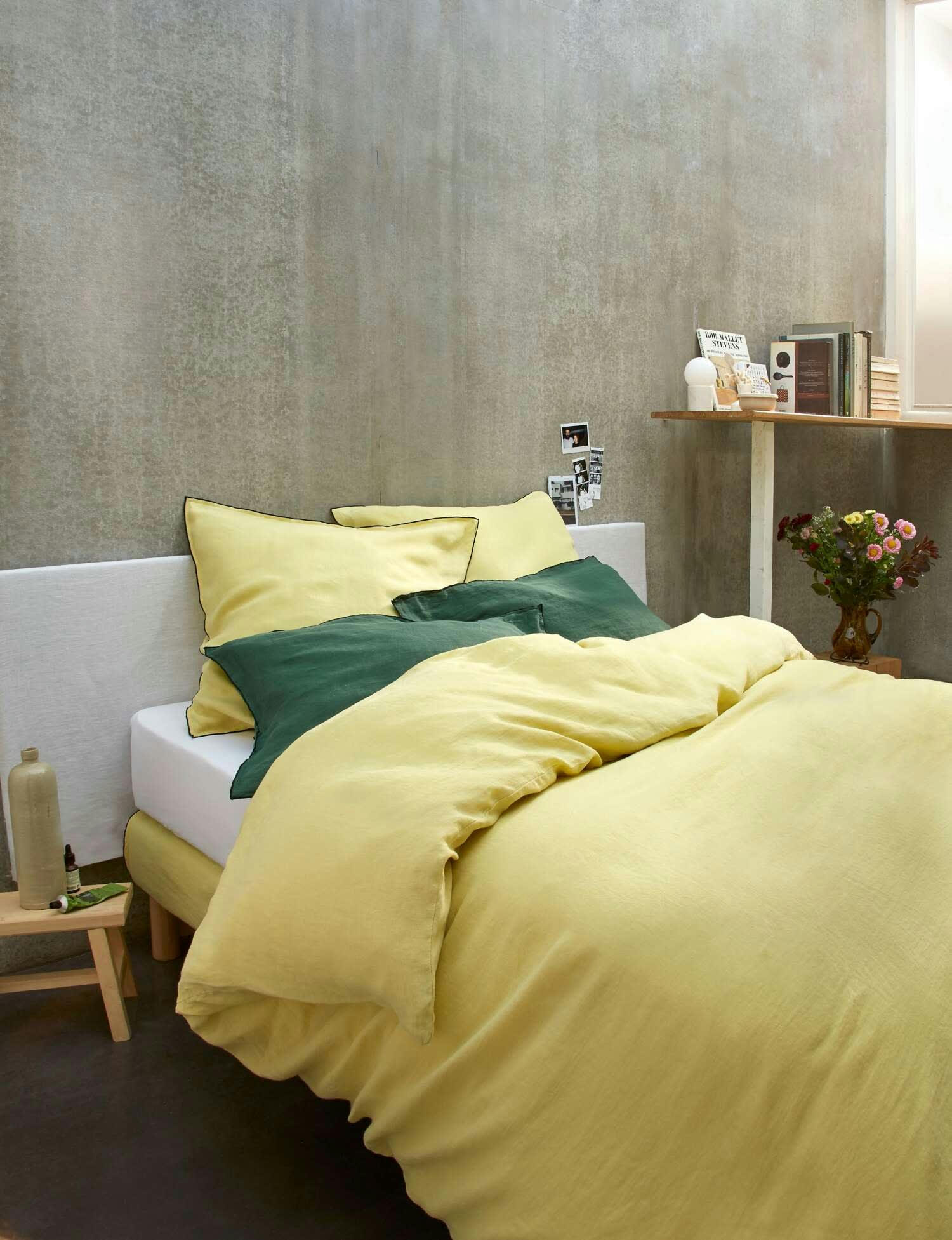 POIRE - Taie d'oreiller lin lave vert 65x65 cm