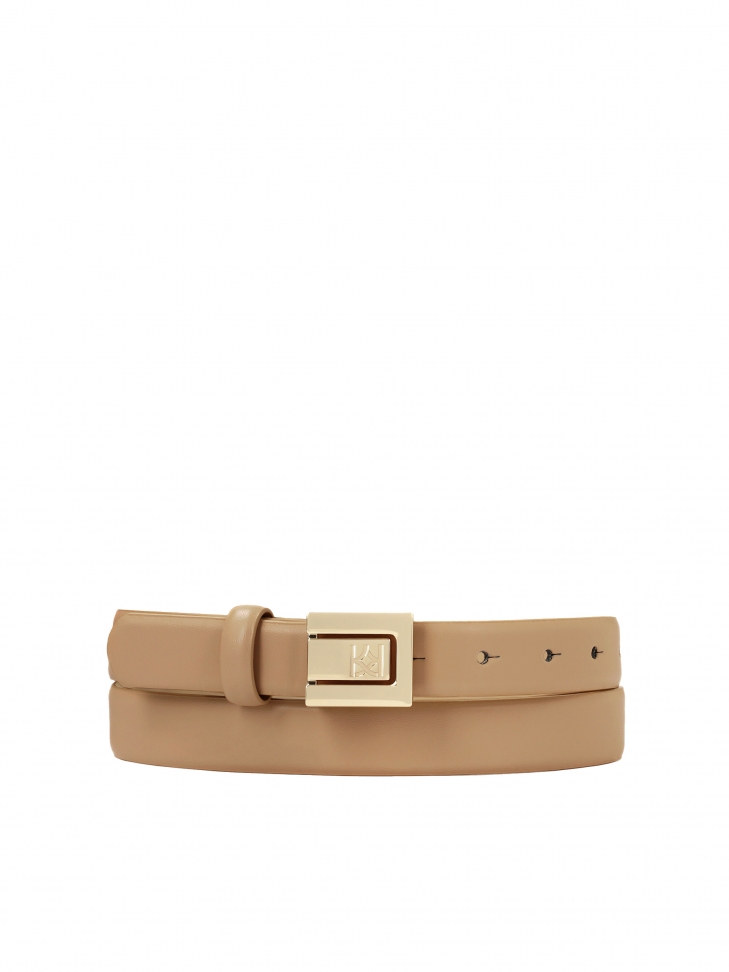 Light brown belt with square full buckle