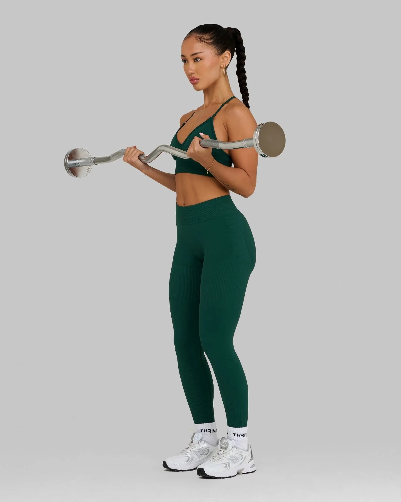 Elevate™ Sculpting Mid Waist Scrunch Leggings | Pine Green