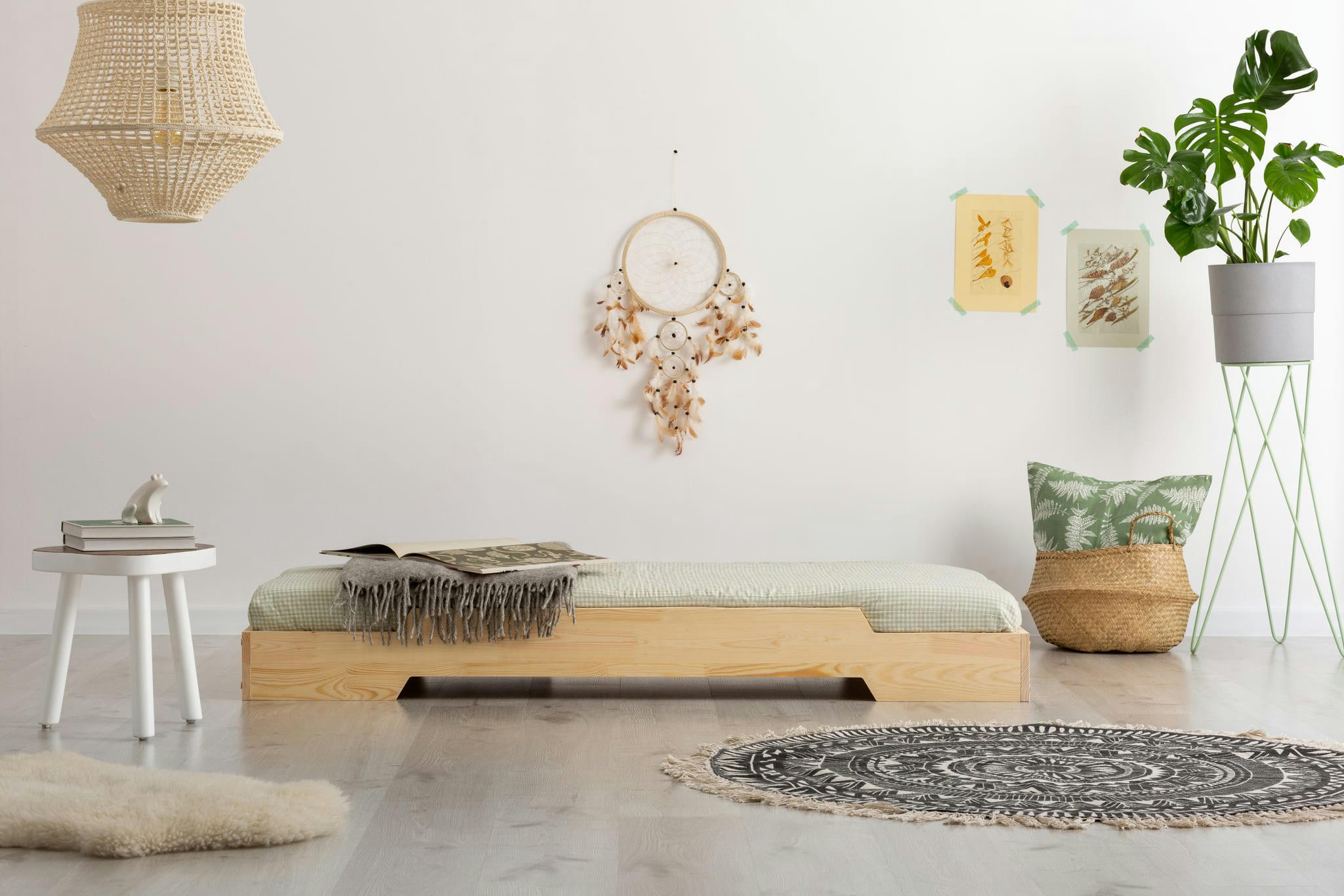 - Lit simple en pin massif 190x90 naturel