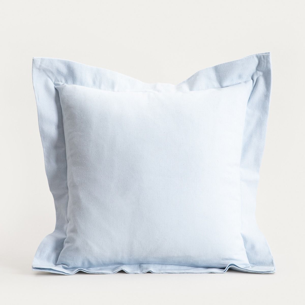 Poszewka DURGA bawełniana błękitna z dekoracyjnym obszyciem 45x45cm