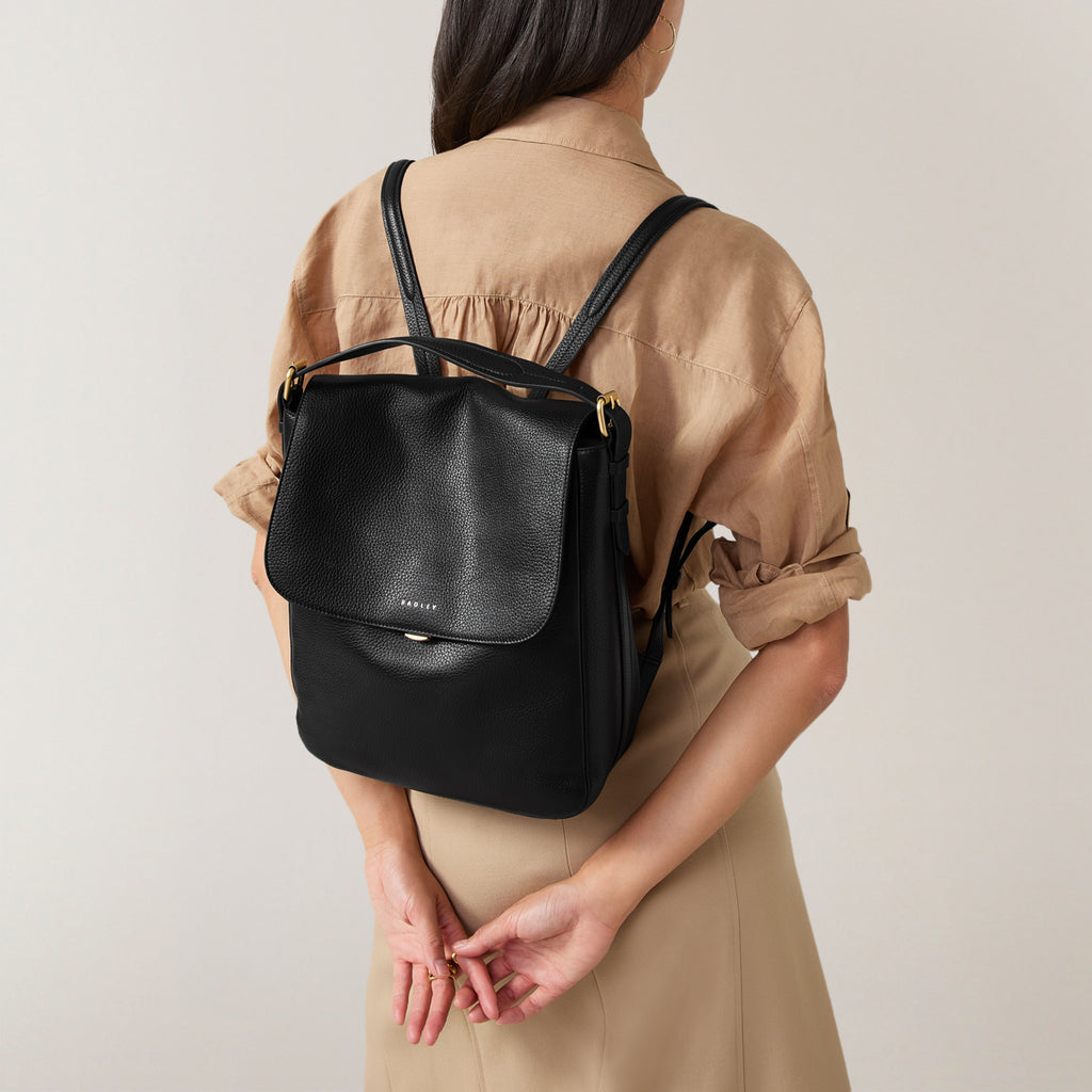 Grafton Street - Medium Flapover Backpack