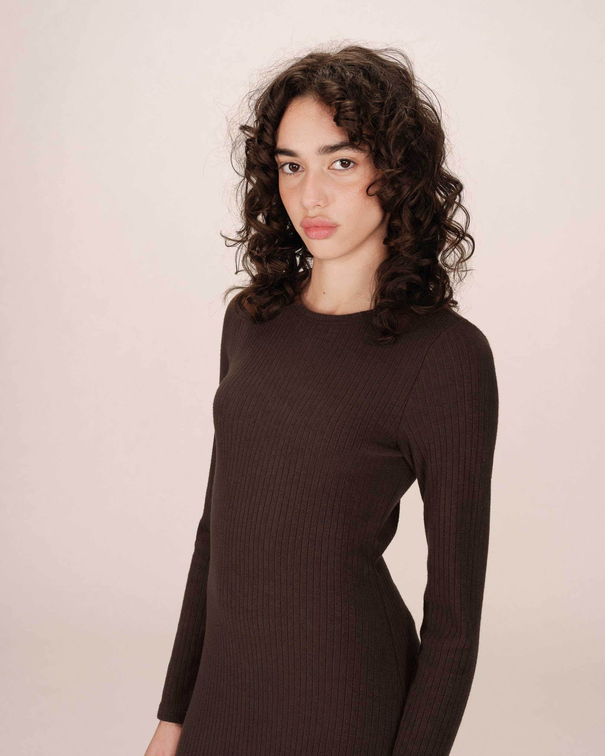 Robe longue côtelée chocolat Sorina