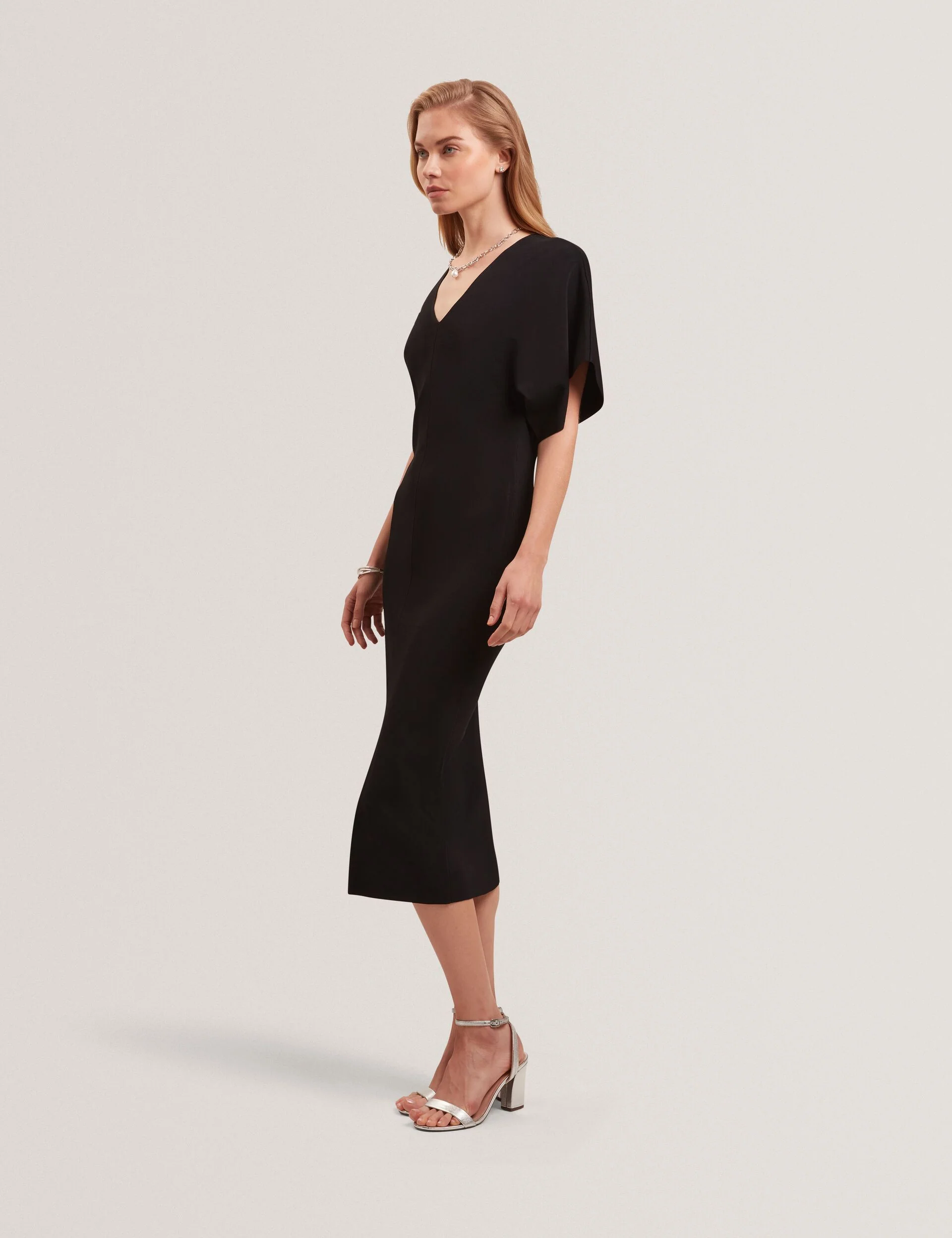 REBEXXA | BLACK