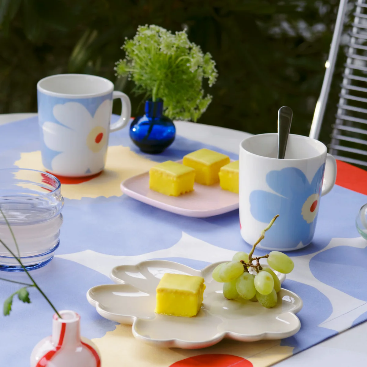 Marimekko - Oiva Juhla Unikko Becher mit Henkel