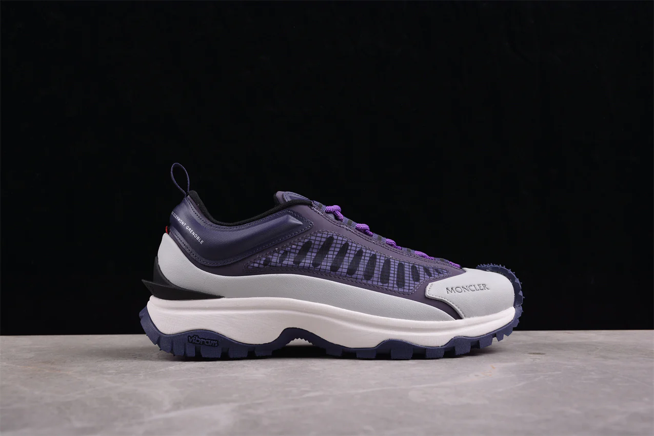 Moncler Trailgrip Lite 2 Low in Purple/Grey