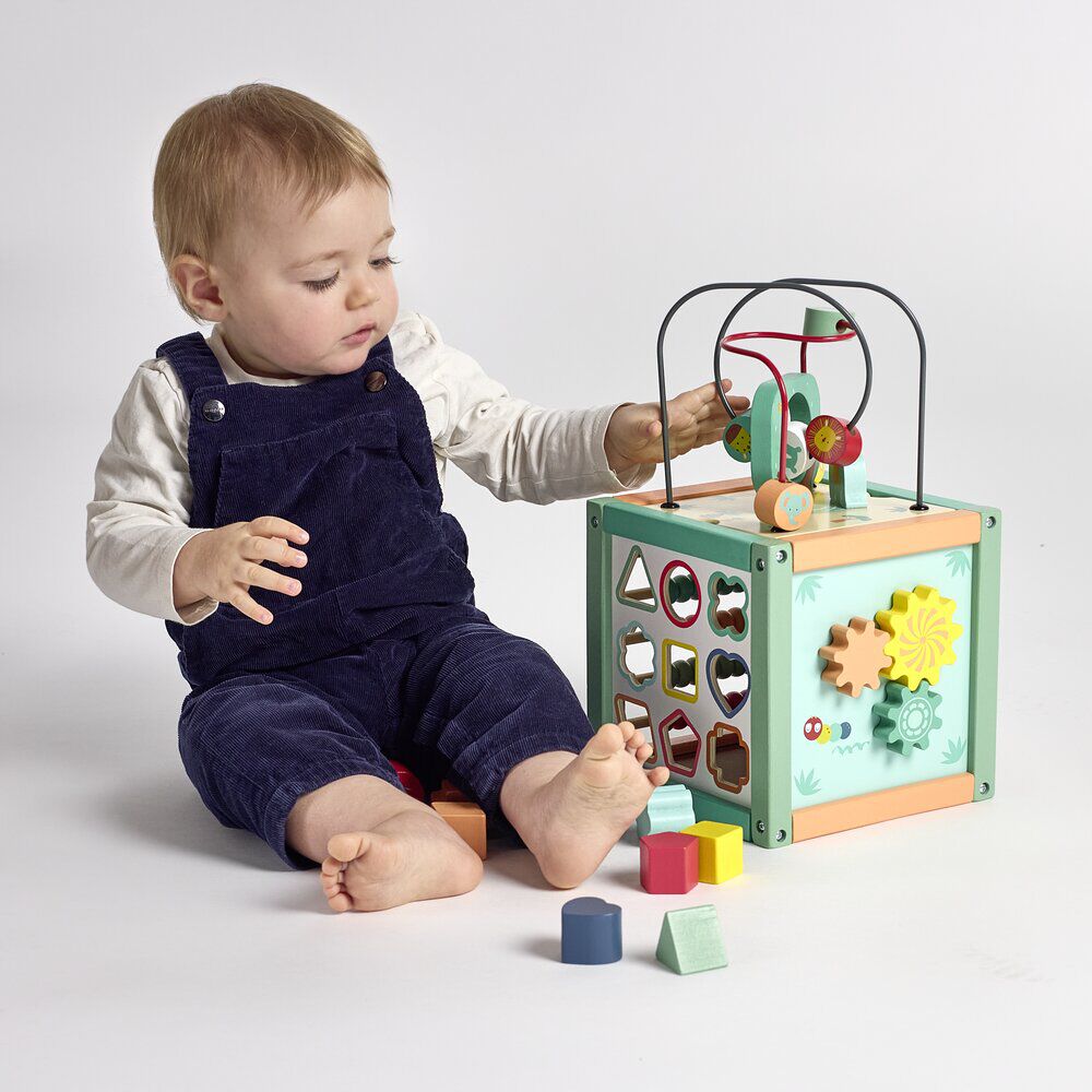 Cube d'activités 5-en-1 en bois