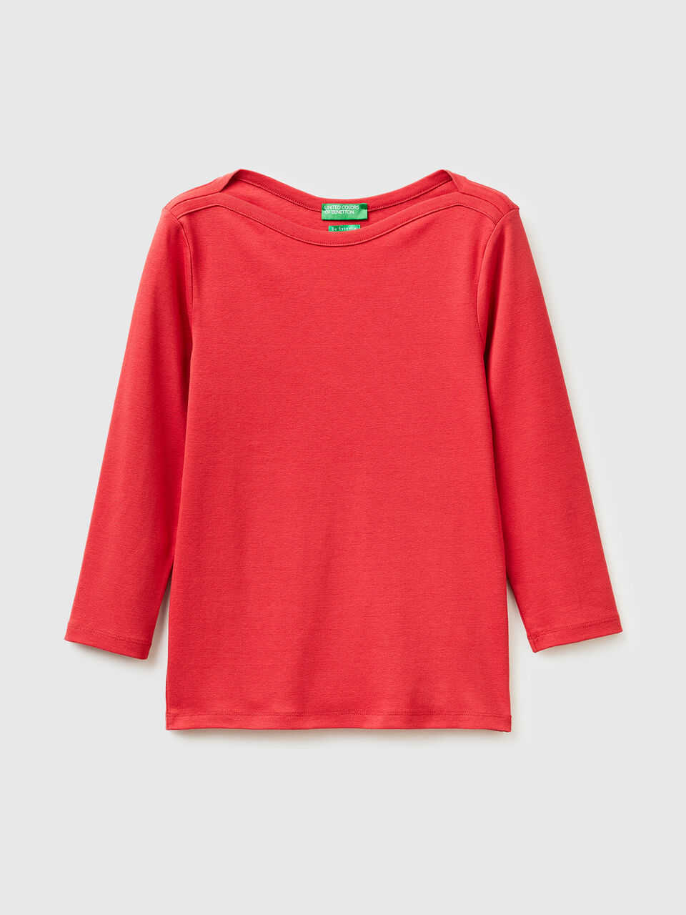 Slim fit t-shirt with boat neck