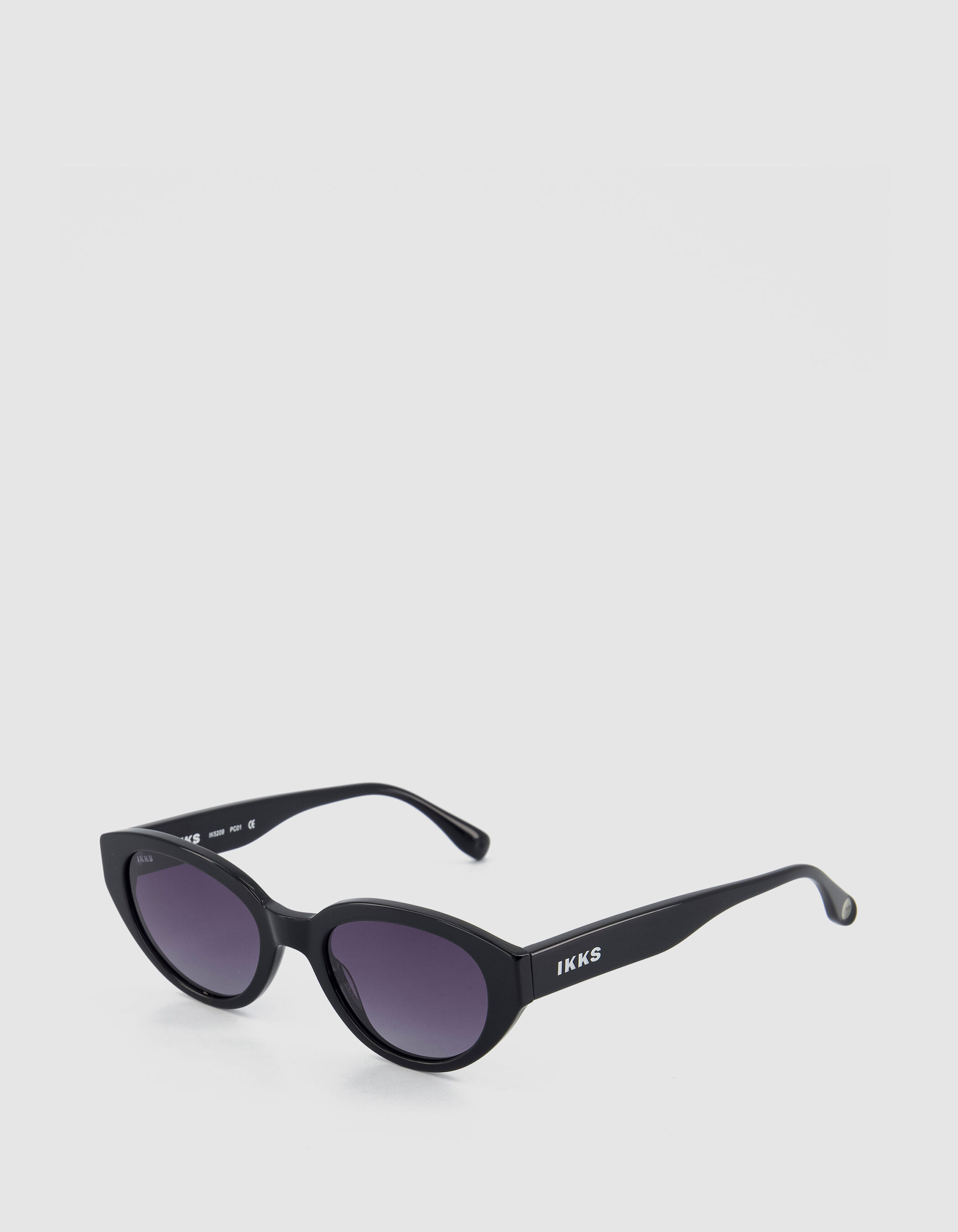Lunettes solaires Derry papillon noires Femme
