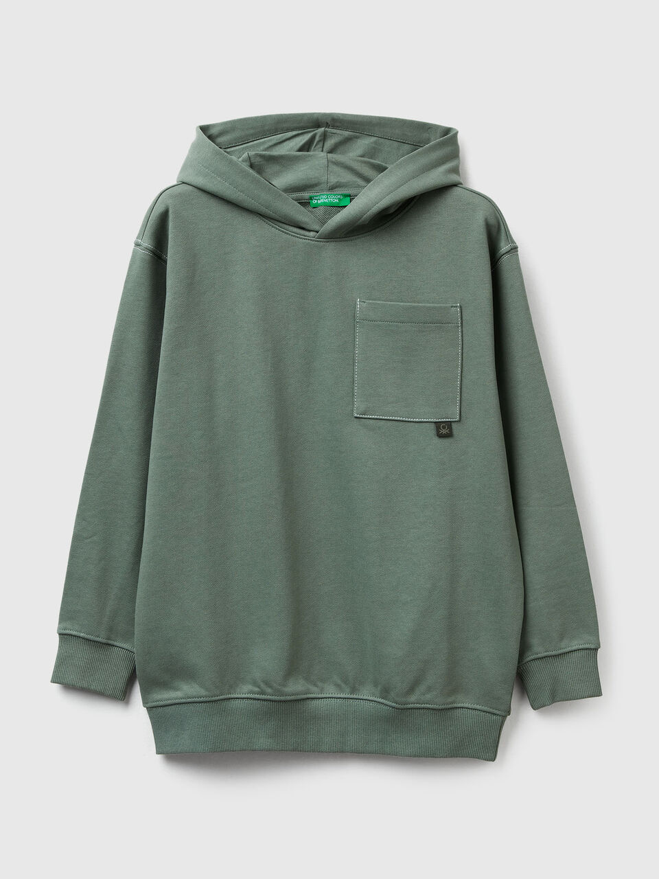 Oversized sweatshirt with bold print