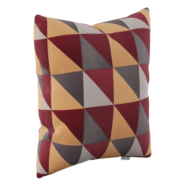 CAPA PARA ALMOFADA 45 CM X 45 CM TRIANGLE