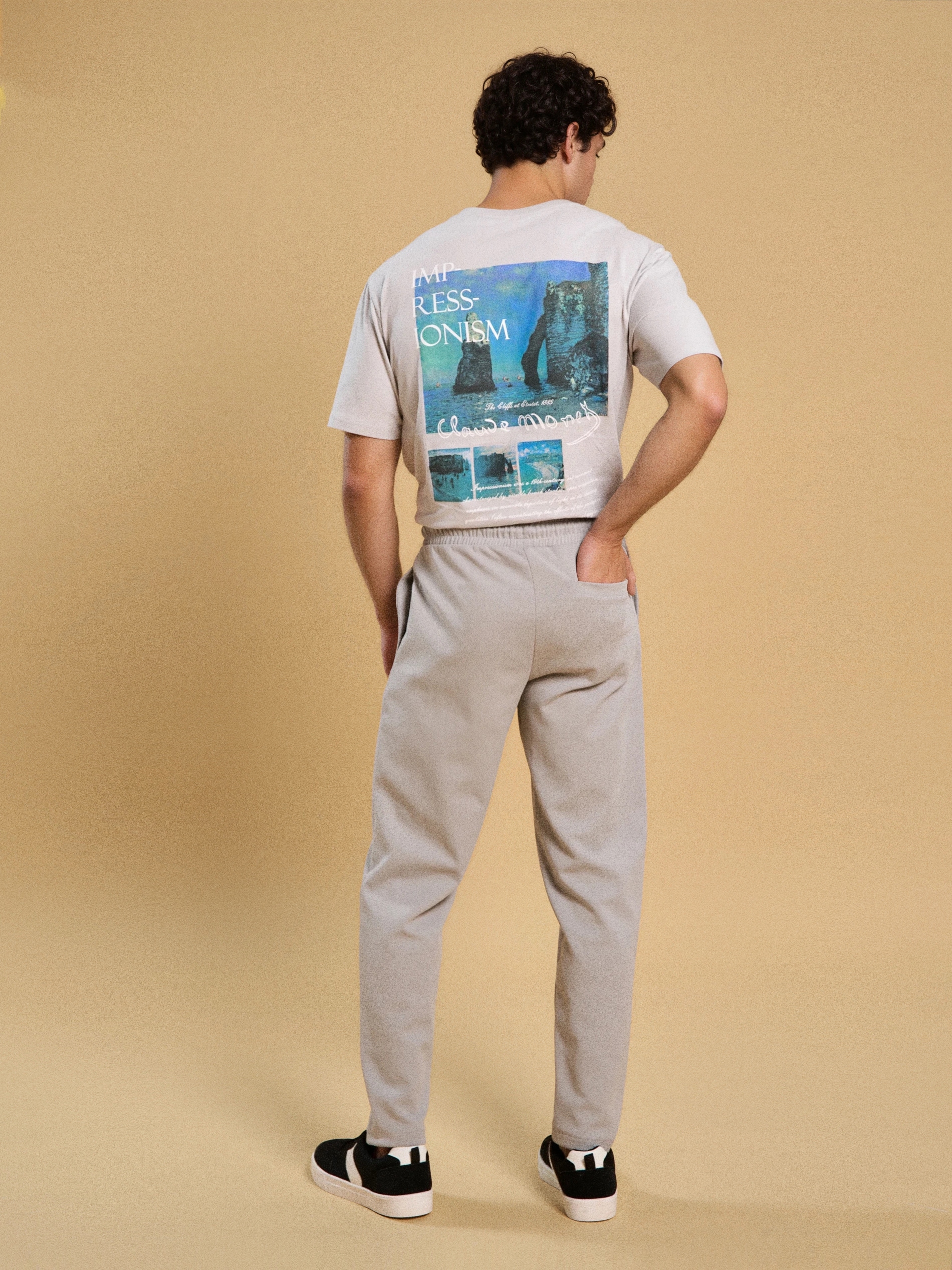 Spodnie tapered fit