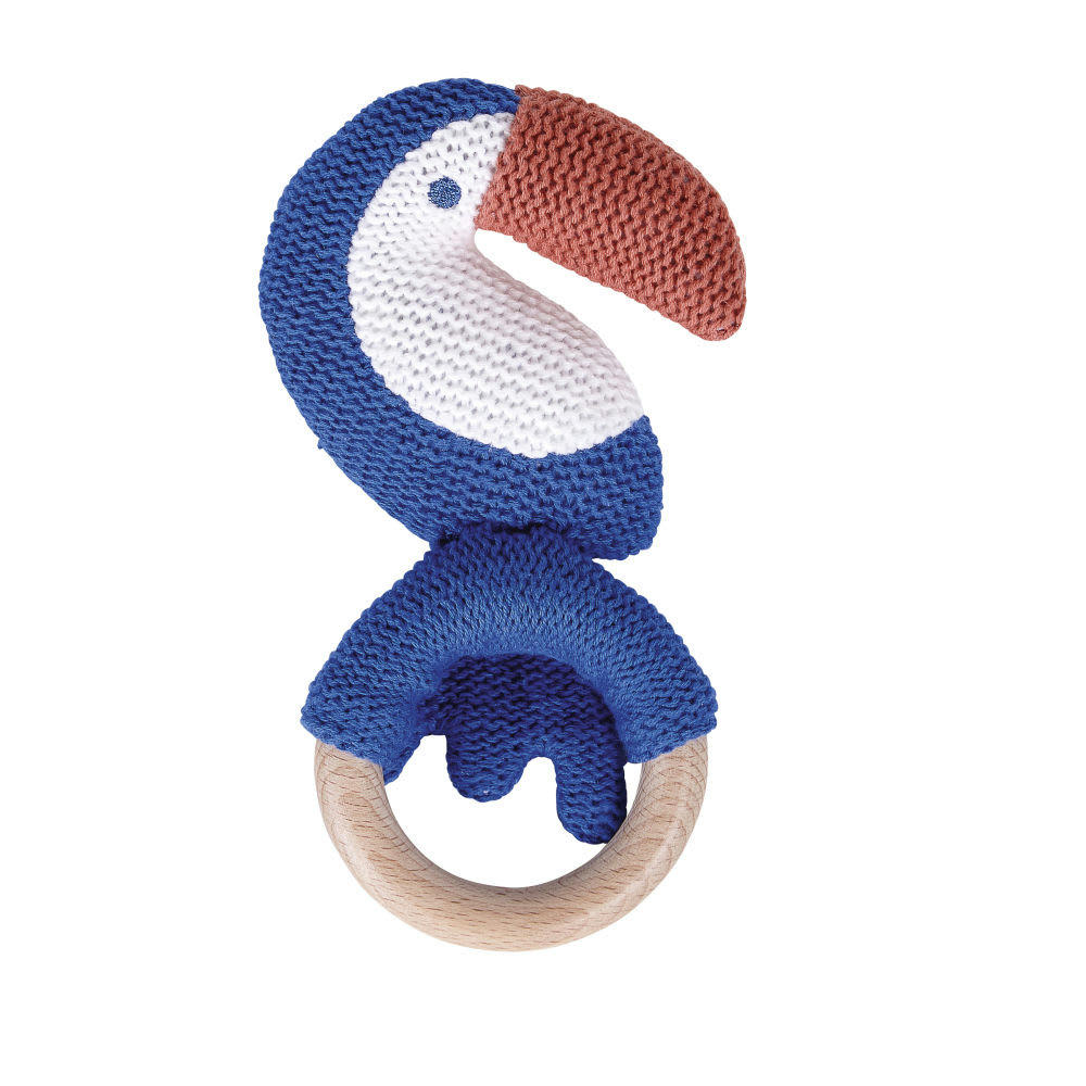 - Hochet toucan tricotté bleu, orange et beige