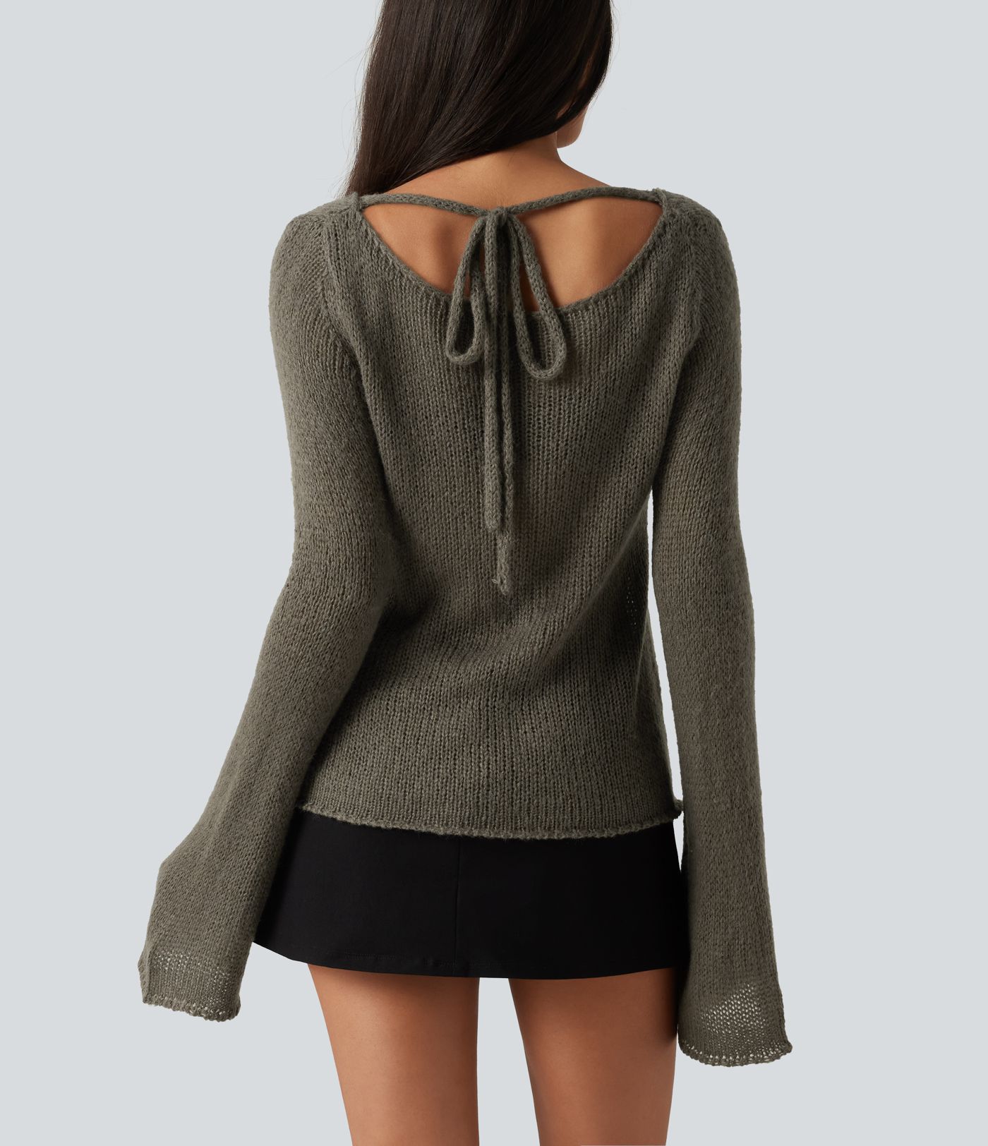 Pull en mélange de laine à encolure bateau, manches longues à volants et lien au dos