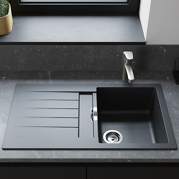 Evier 1 bac avec égouttoir 980 HANSGROHE S52 synthèse noir